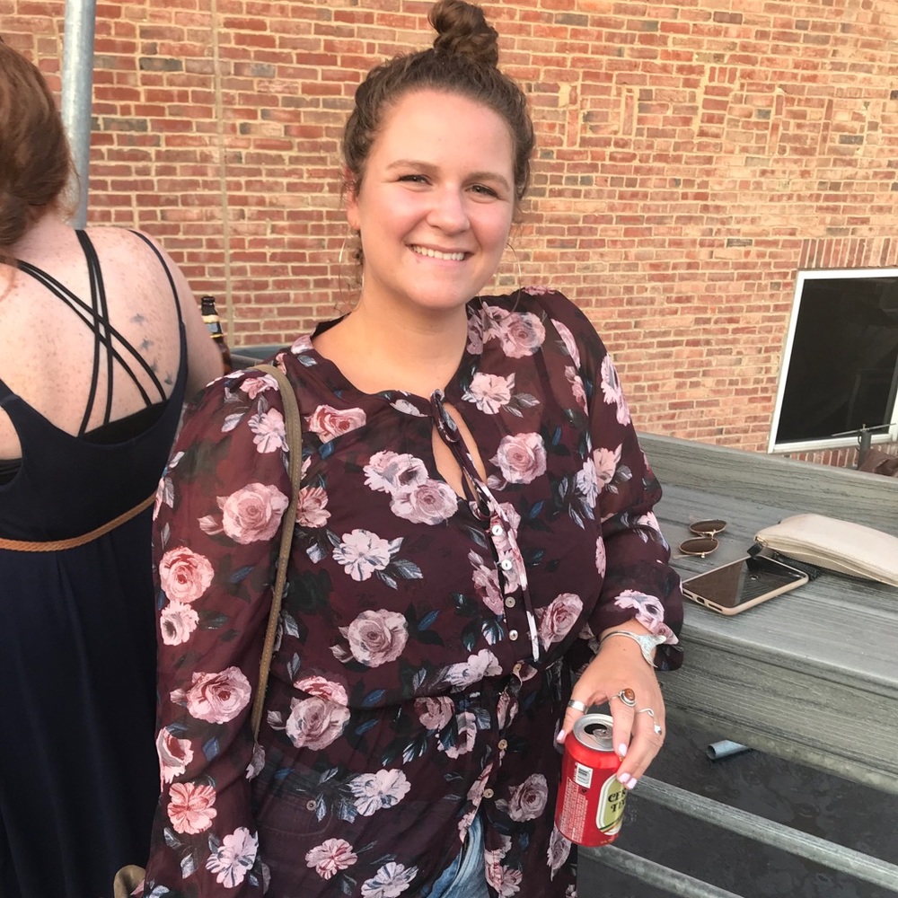 Meet your Posher, Hannah